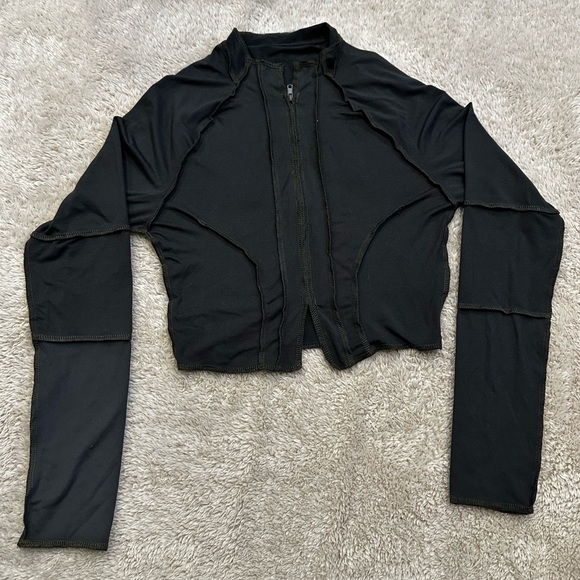 Charcoal Exposed Seams Zip Up Long Sleeved Cropped Top - Picture 4 of 6